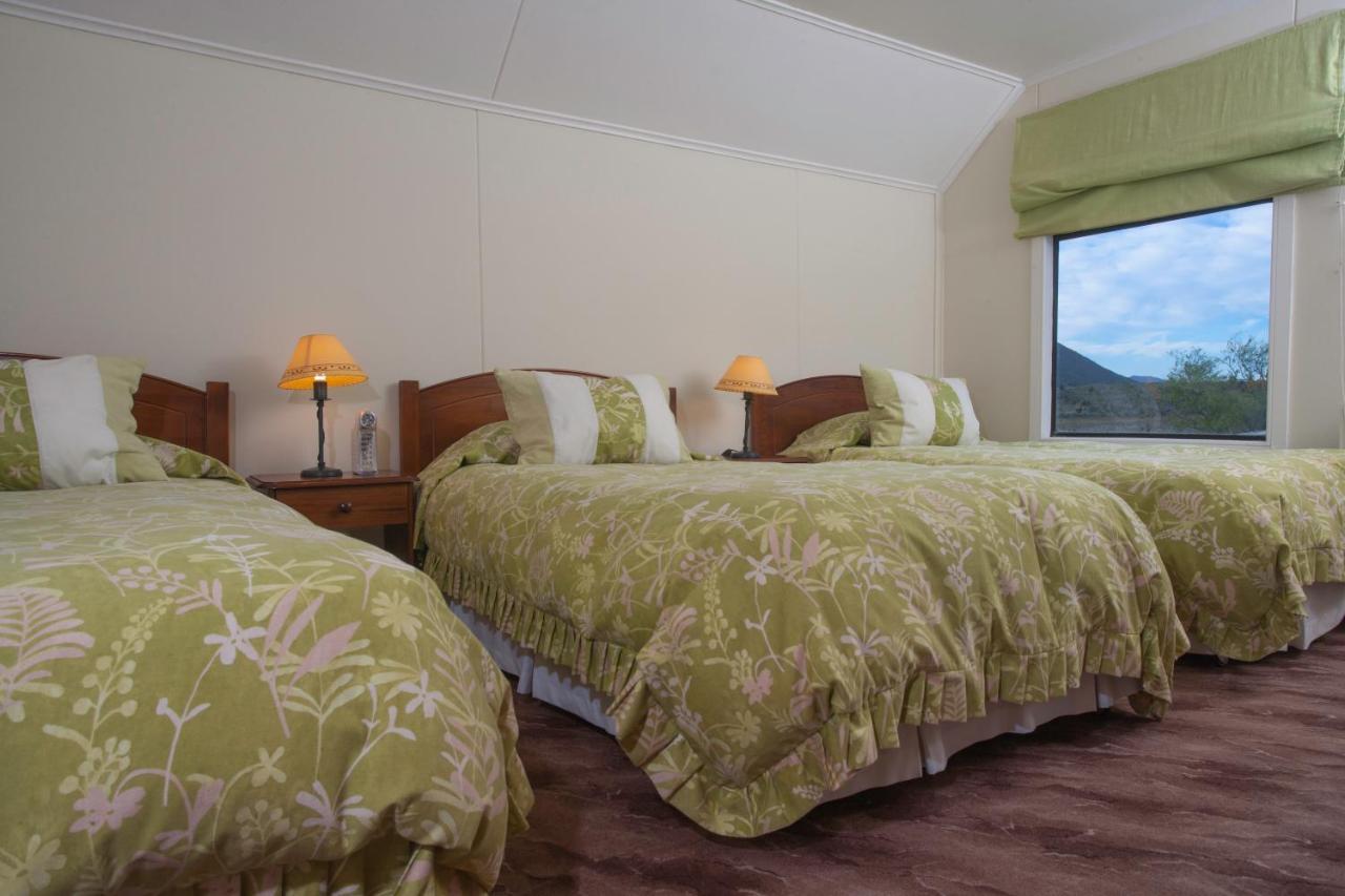 Hotel 3 Pasos